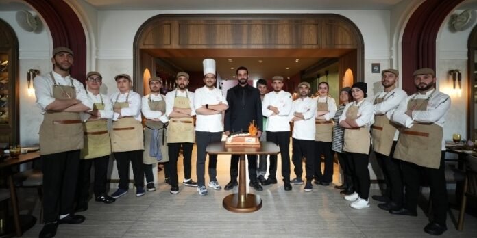 Mehmet Yalçınkaya imzalı Alaz Restoran, birinci yaşını kutladı