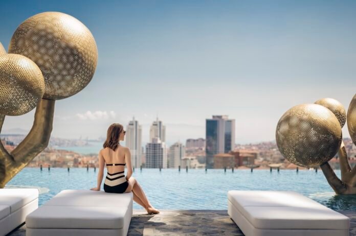 Türk kahvaltı kültürünün zengin lezzetleri Fairmont Quasar Istanbul'da
