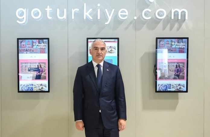 Kültür ve Turizm Bakanı Mehmet Nuri Ersoy, “Türk turizmi yükseliyor''